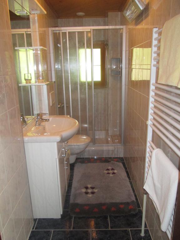 Ferienhaus Fichtenheim Pragraten Bilik gambar
